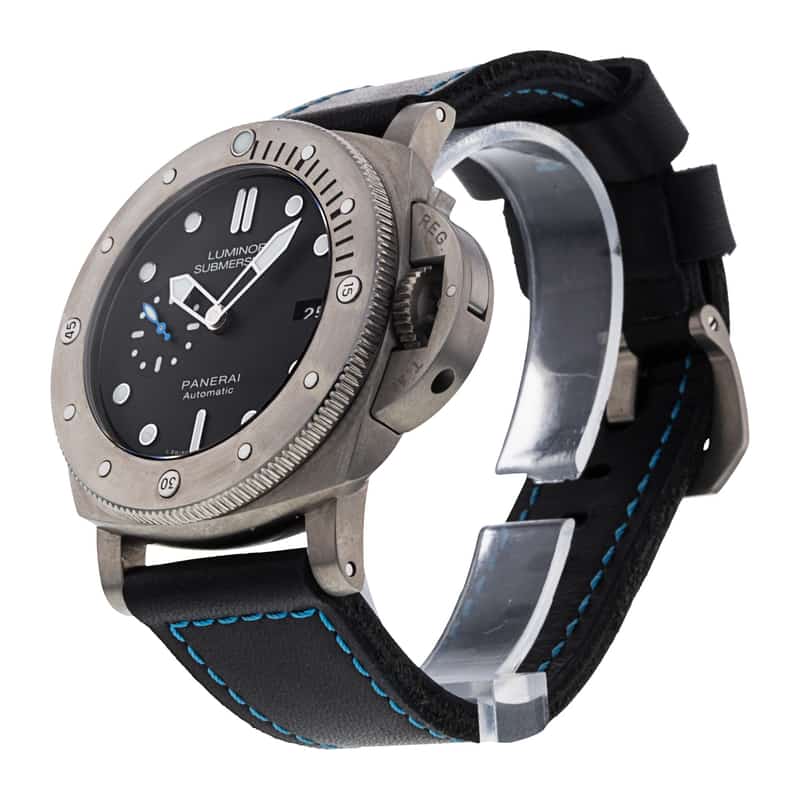 Panerai Luminor Submersible PAM01305